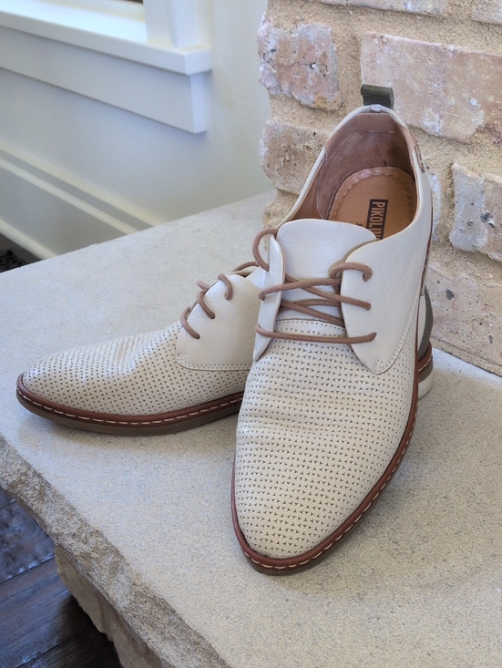 PIKOLINOS Shoes - PIKOLINOS I Cream Perforated Leather Santander Oxfords with Brown Trim, 41